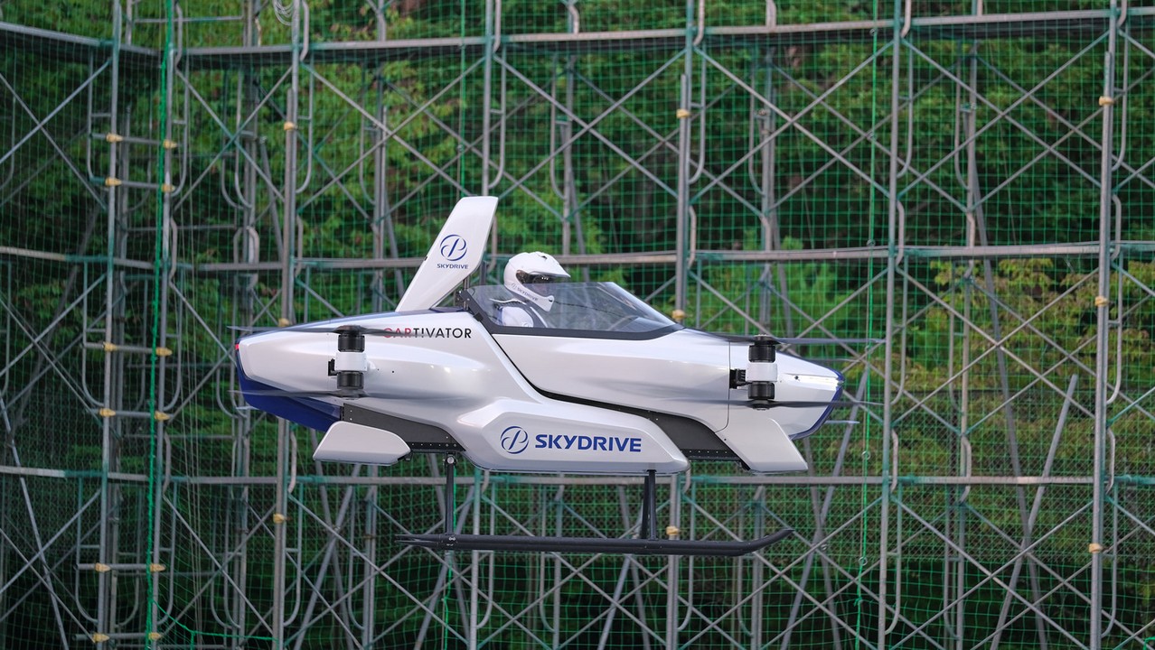 SkyDrive auto volante