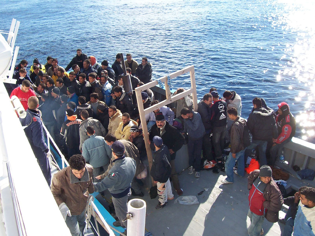 Migranti in barca