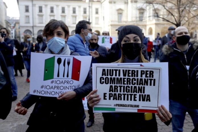 protesta lockdown.
