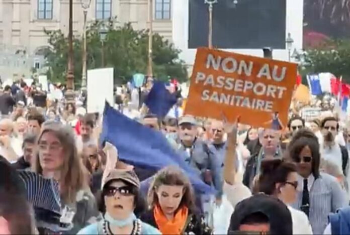 proteste green pass