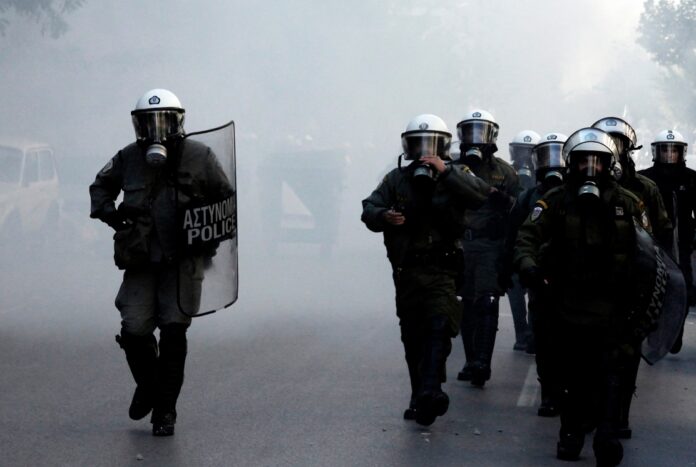 polizia grecia