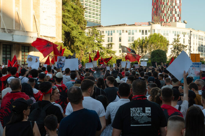 Tirana1